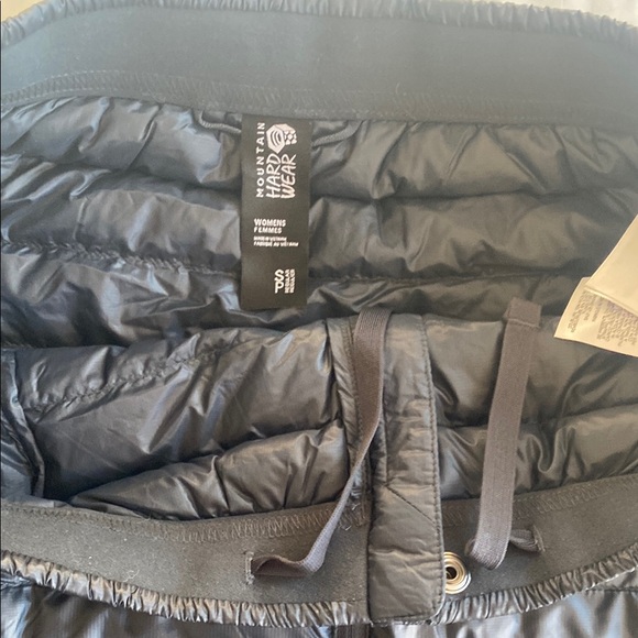 NWOT Stylish Black Quilted Skirt-mountain hardware - Picture 8 of 11